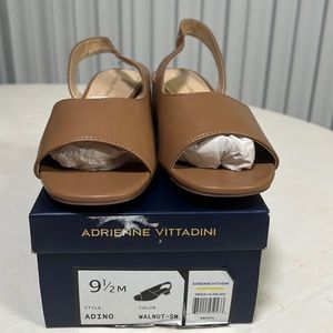 ADRIENNE VITTADINI Adino, Color Walnut, size 9.5M